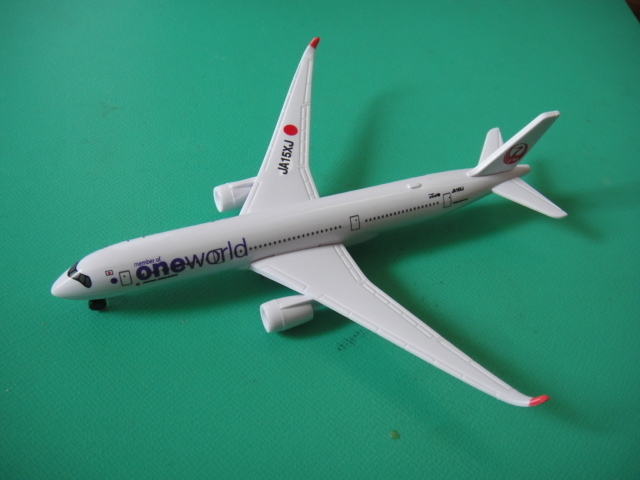 【日本航空】 JAPAN AIRLINES A350（AIR BUS） ミニモデル ジャンクの画像2