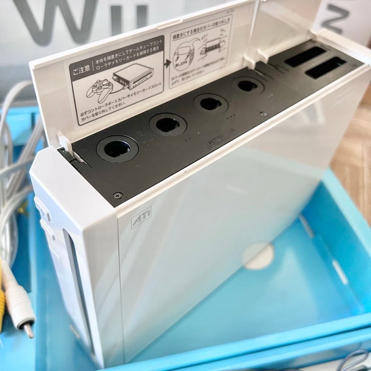 Nintendo Wii本体セット RVL-S-WD リモコン ヌンチャク Nintendo Wii本体セット RVL-S-WD リモコン ヌンチャク