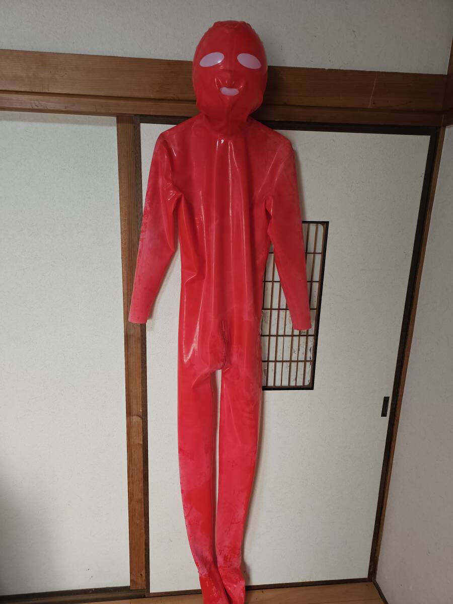 男性LLキャットスーツ、赤の画像1