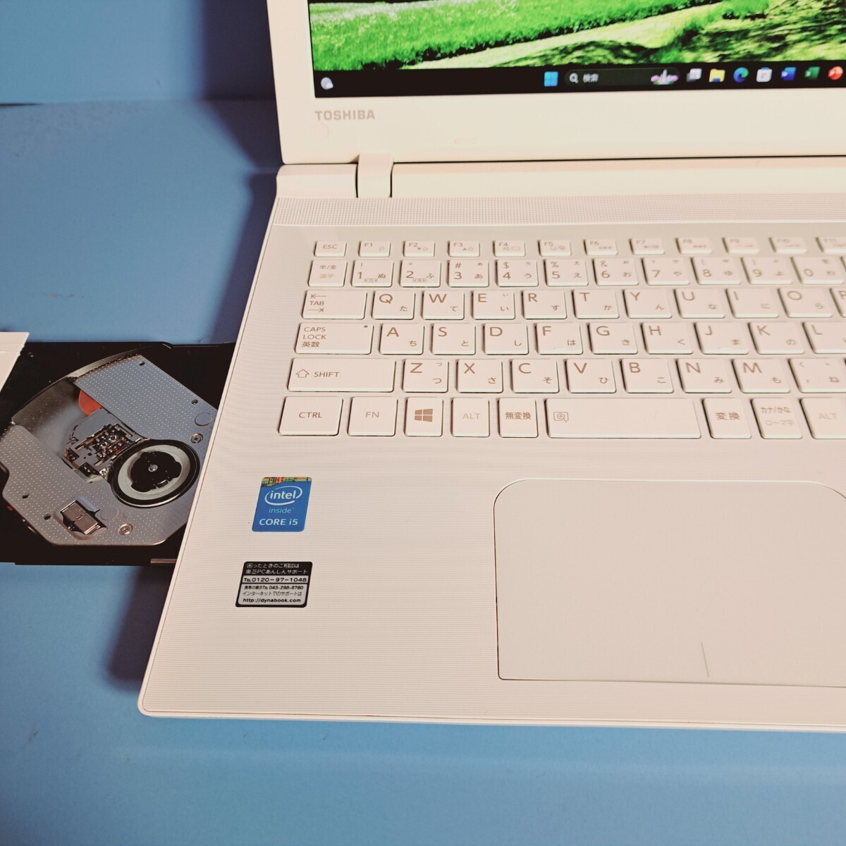 ★爆速Corei5★/メモリ16GB/新品SSD512GB/Windows11HOME/T55/RWD/Office2019H&B/ブルーレイ/Webカメラ/東芝/dynabook/TOSHIBA/フルHD液晶の画像3