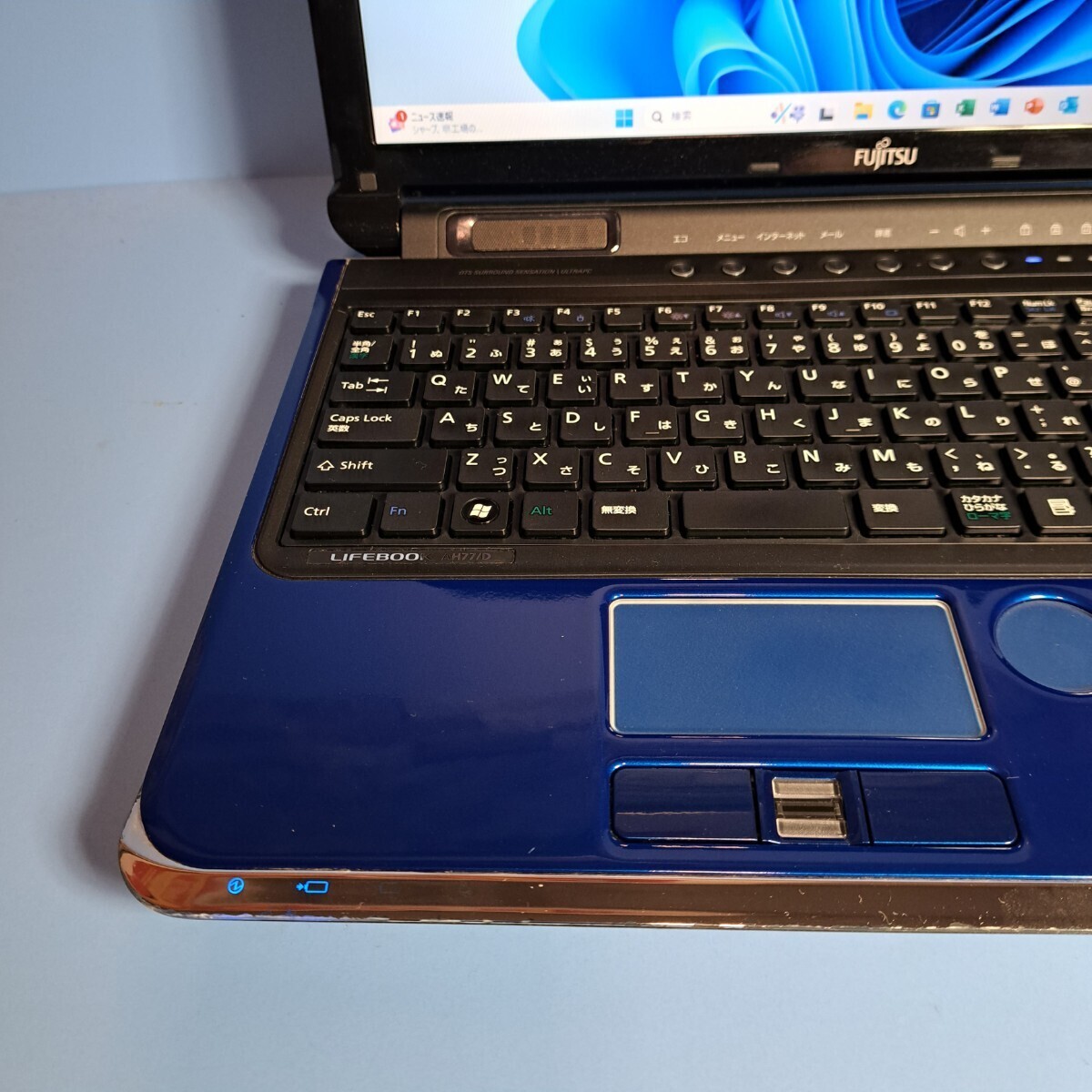 ★最強Corei7★メモリ16GB/新品SSD512GB/LIFEBOOK/AH77/D/Windows11Pro/カメラ/Office2019H&B/ブルーレイ/富士通/FUJITSU/ブルー4コア_画像2