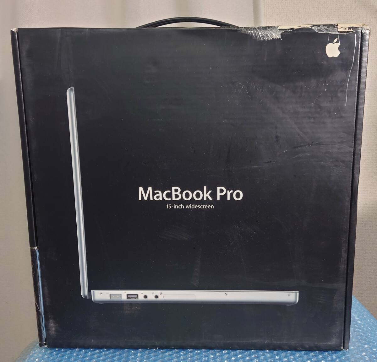 [ unopened operation not yet verification ] Apple 15-inch MacBook Pro Model No:A1226 MA895J/A