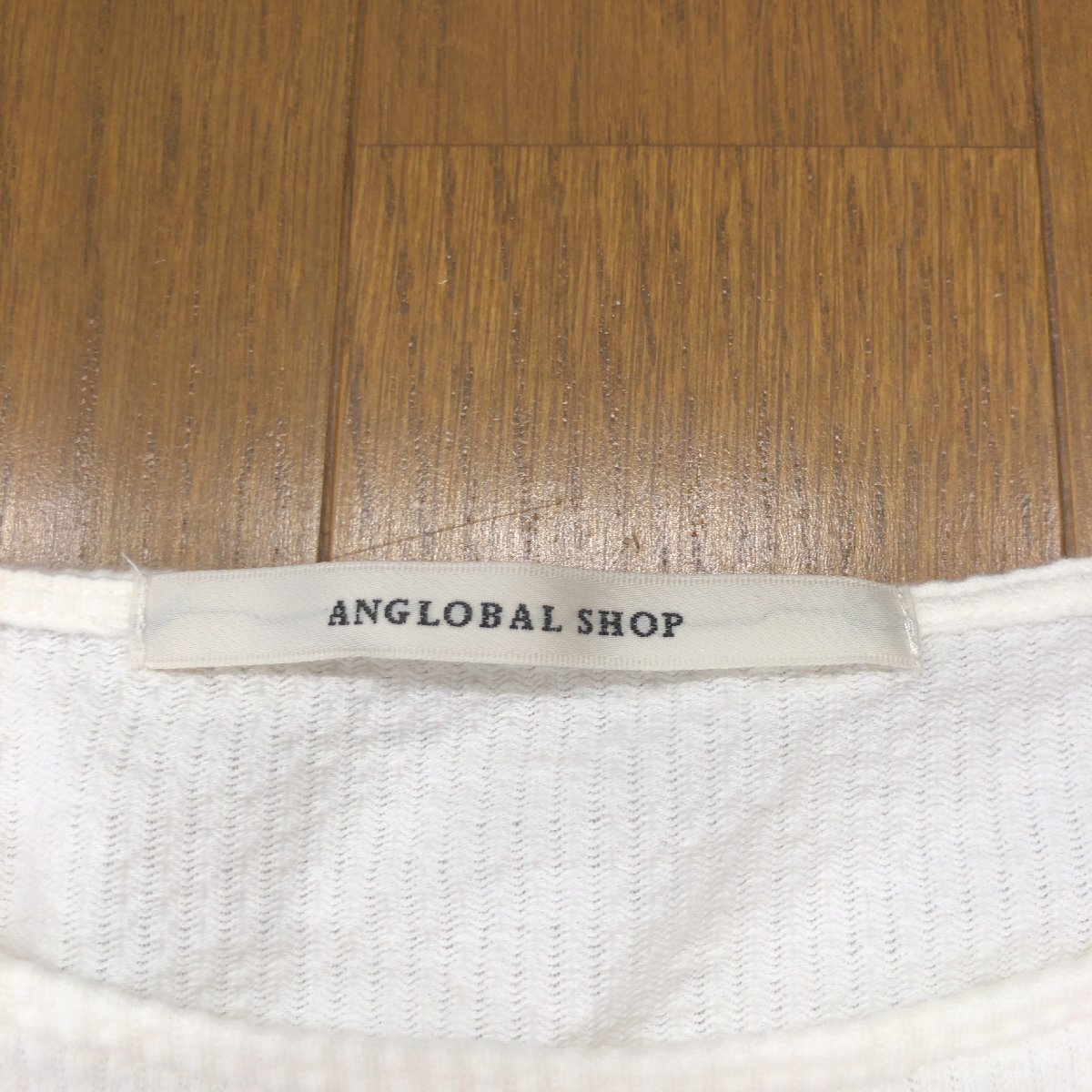 美品 ANGLOBAL SHOP アングローバルショップ オープンネック リボンデザイン カットソー M 白 ホワイト 日本製 ロンT Tシャツ 七分袖_画像3