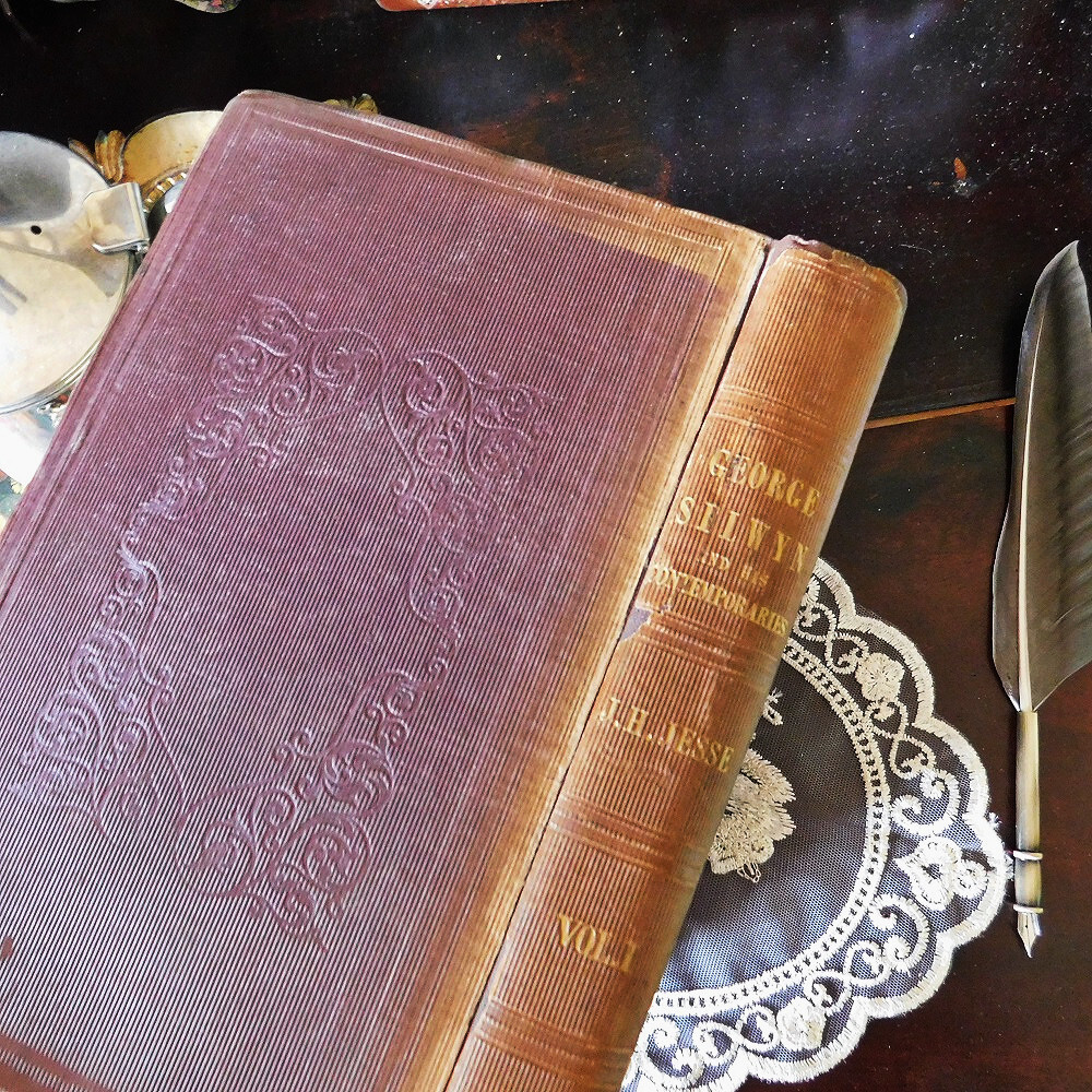 +..。*゜+ 1843年　表紙が素敵な英国の古書　ニュージーランド司教の回想録　アンティークブック　ヴィンテージ本　洋書　古書　イギリス_画像4