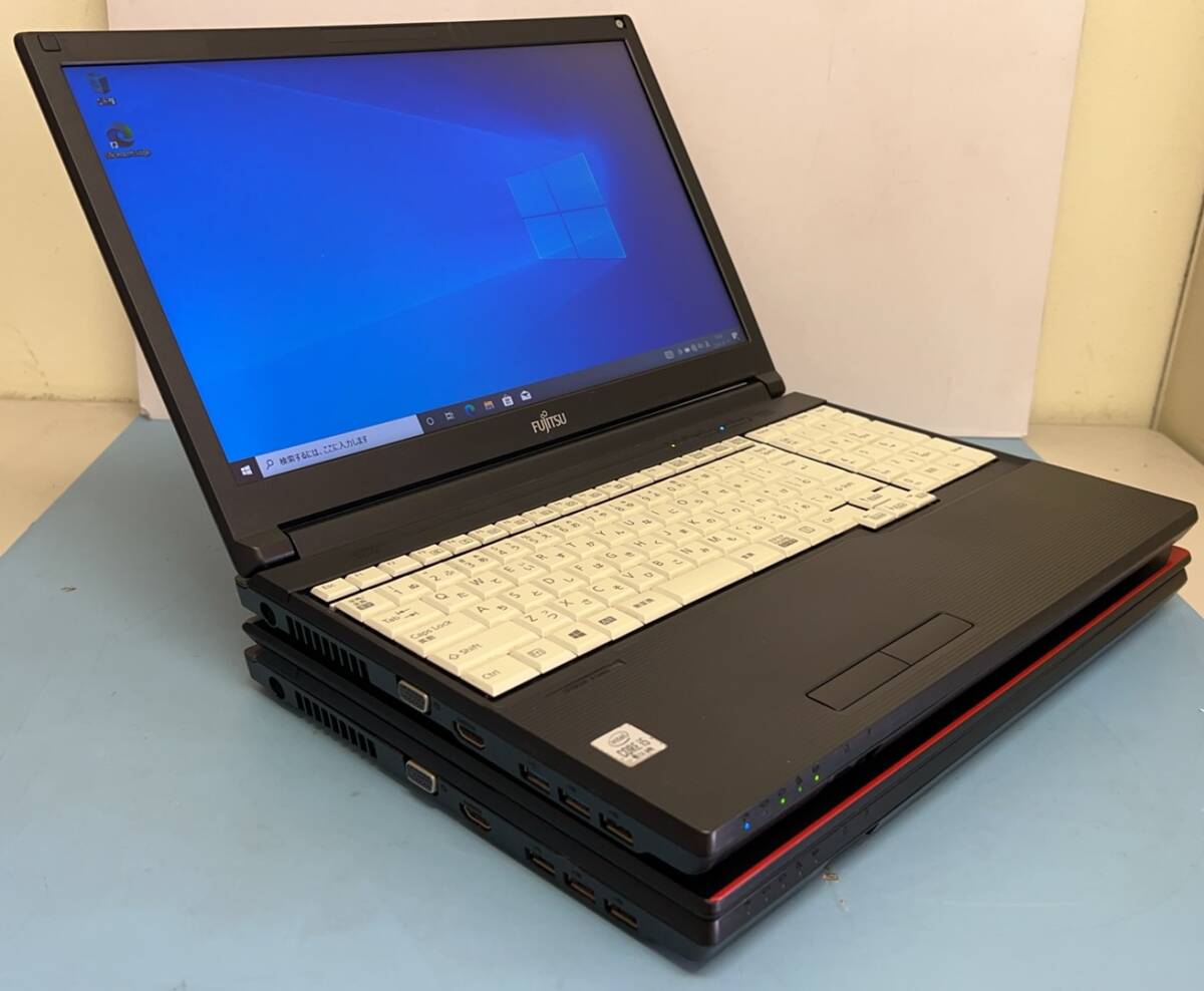 中古ノートパソコン２台セット ★Windows10★Fujitsu Core i5-10310U/@2.21GHz/8GB/SSD 256GB/15インチ以上★_画像3