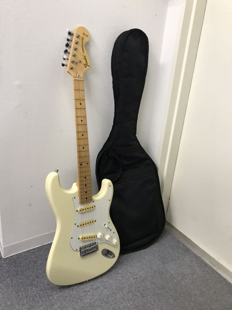 【b2】 Fender Japan Stratocaster フェンダージャパン ストラト エレキギター  y4405 1753-47の画像1