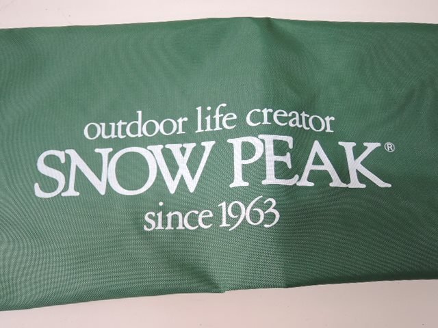 SNOW PEAK スノーピーク 収納袋 グリーン 口幅15×全長77cm/中古美品_ロゴ部