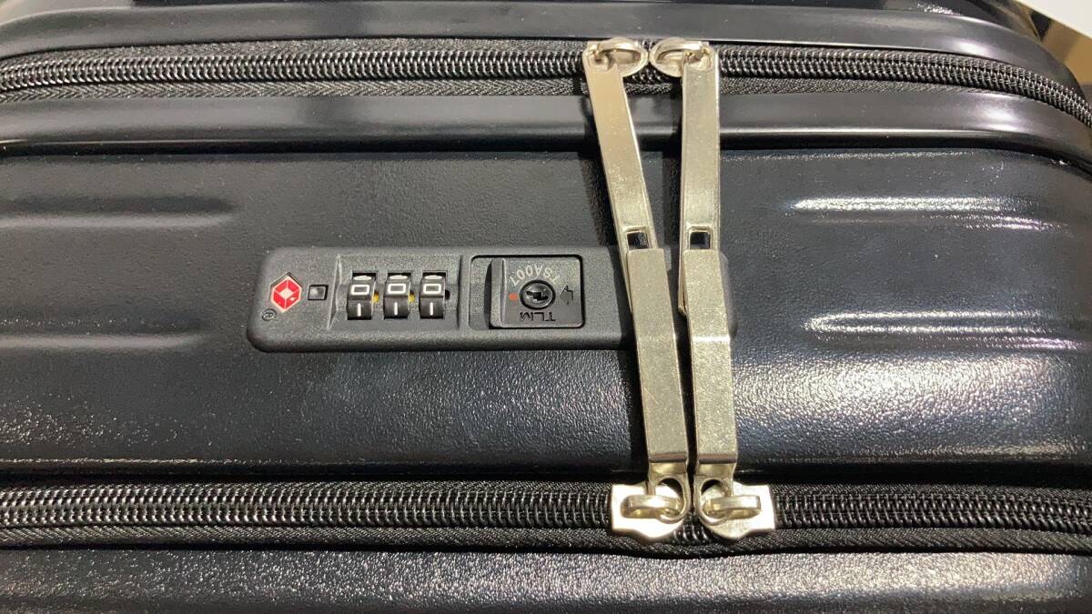 スーツケース　Sサイズ　ブラック　キャリーバック　キャリーケース　SC172-20-BK TJ089_画像5
