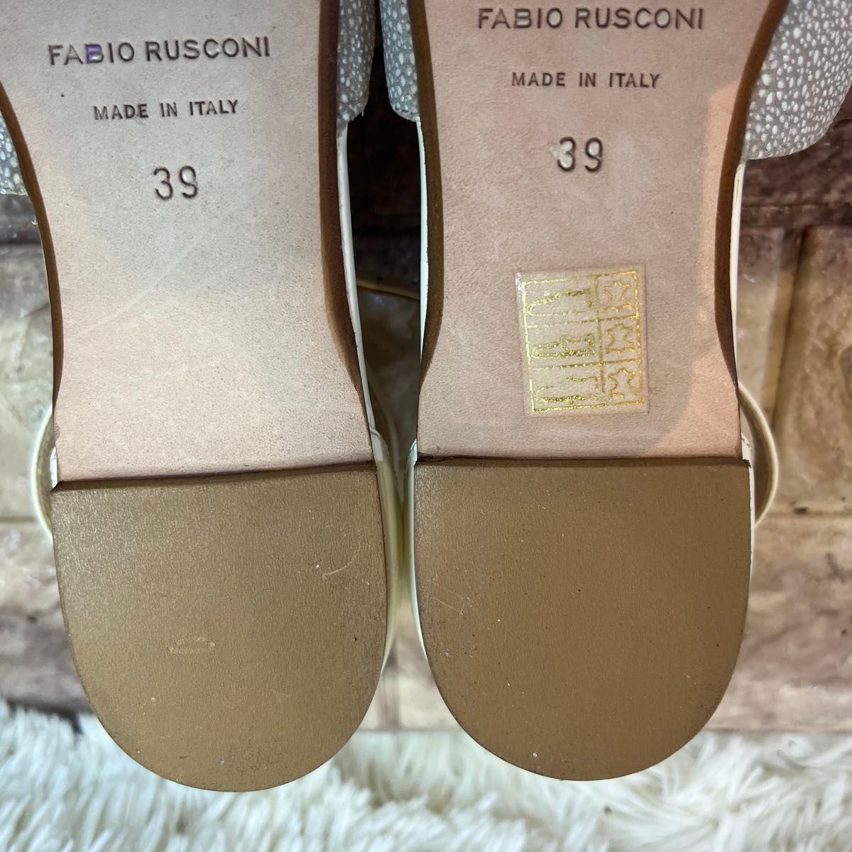 新品同様【FABIO RUSCONI】ファビオルスコーニ フラット　ストラップ　パンプス　24.5cm
