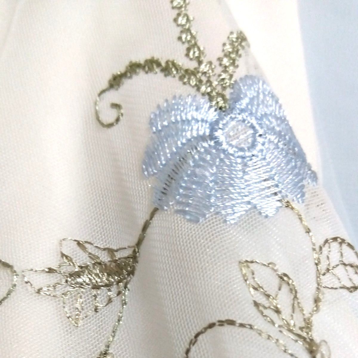 【axes　femme☆アクシーズファム】刺繍　 ブラウス カットソー 長袖　プルオーバー　ライトブルー　水色　M　9号