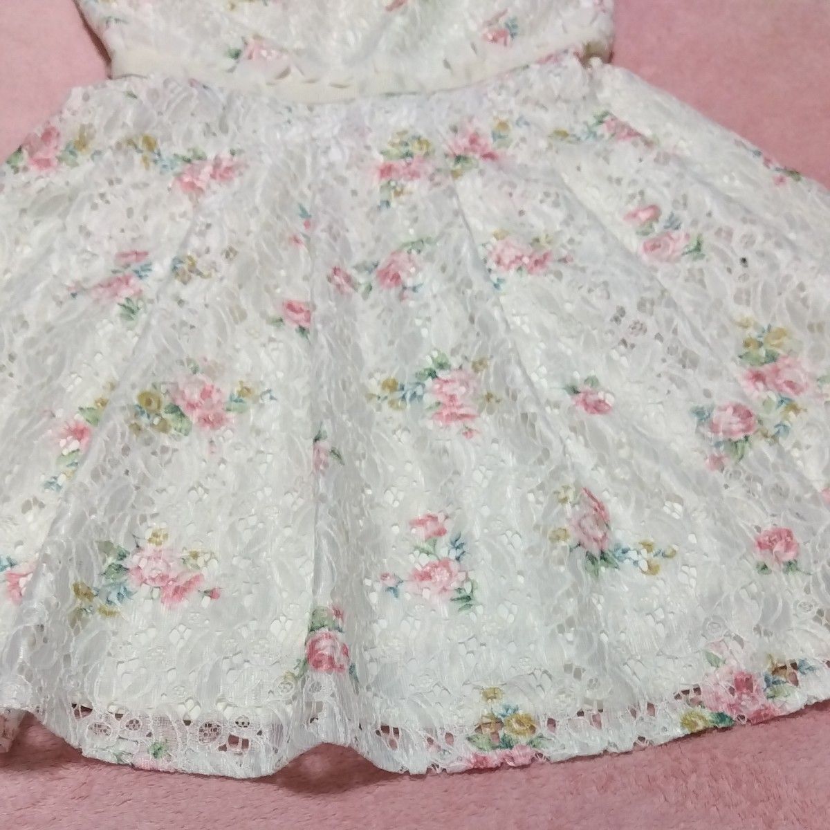 良品【LIZ LISA リズリサ】総レース 花柄 ワンピース 白 サイズ 良品【LIZ LISA リズリサ】総レース 花柄 ワンピース 白 サイズ