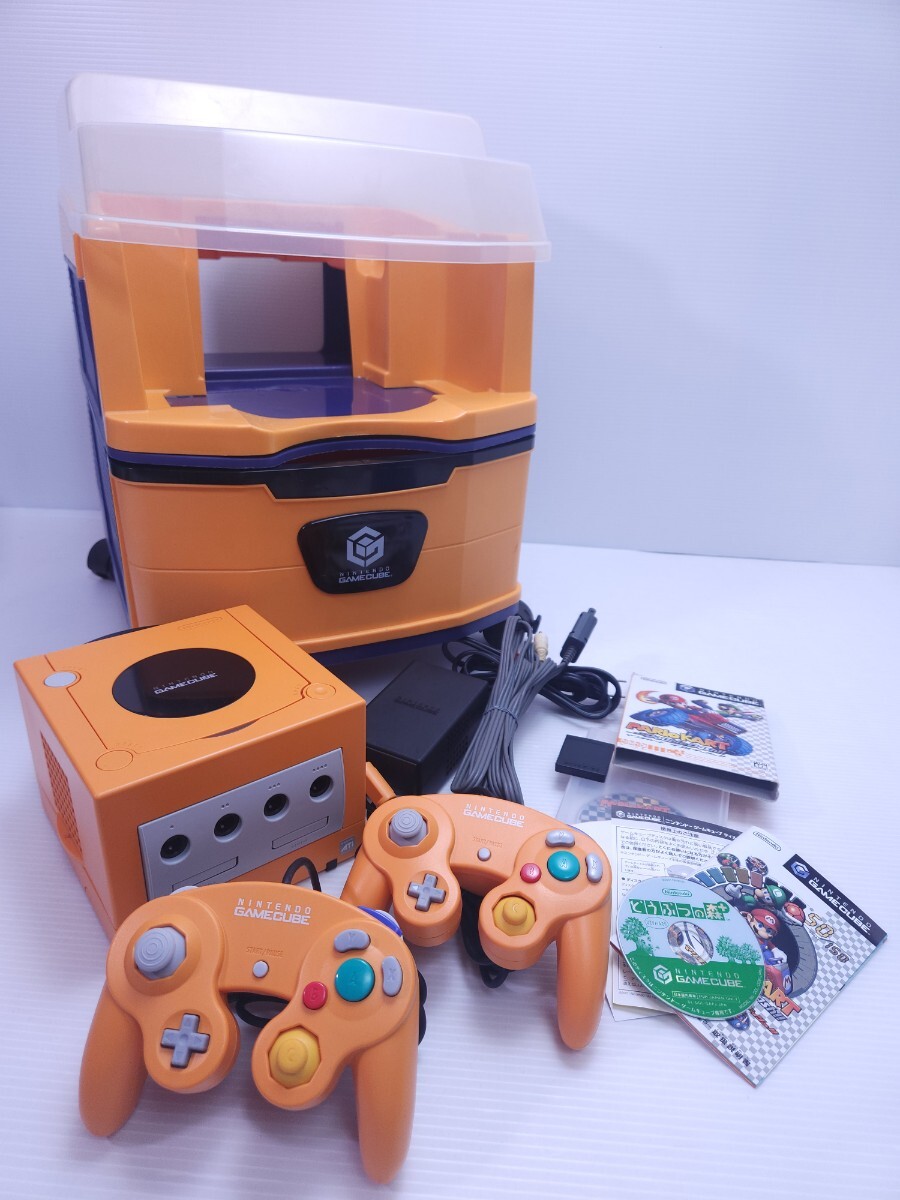  beautiful goods / operation goods GC Game Cube orange body (DOL-001) storage case station rack GameCube nintendo set rare goods (H-17)
