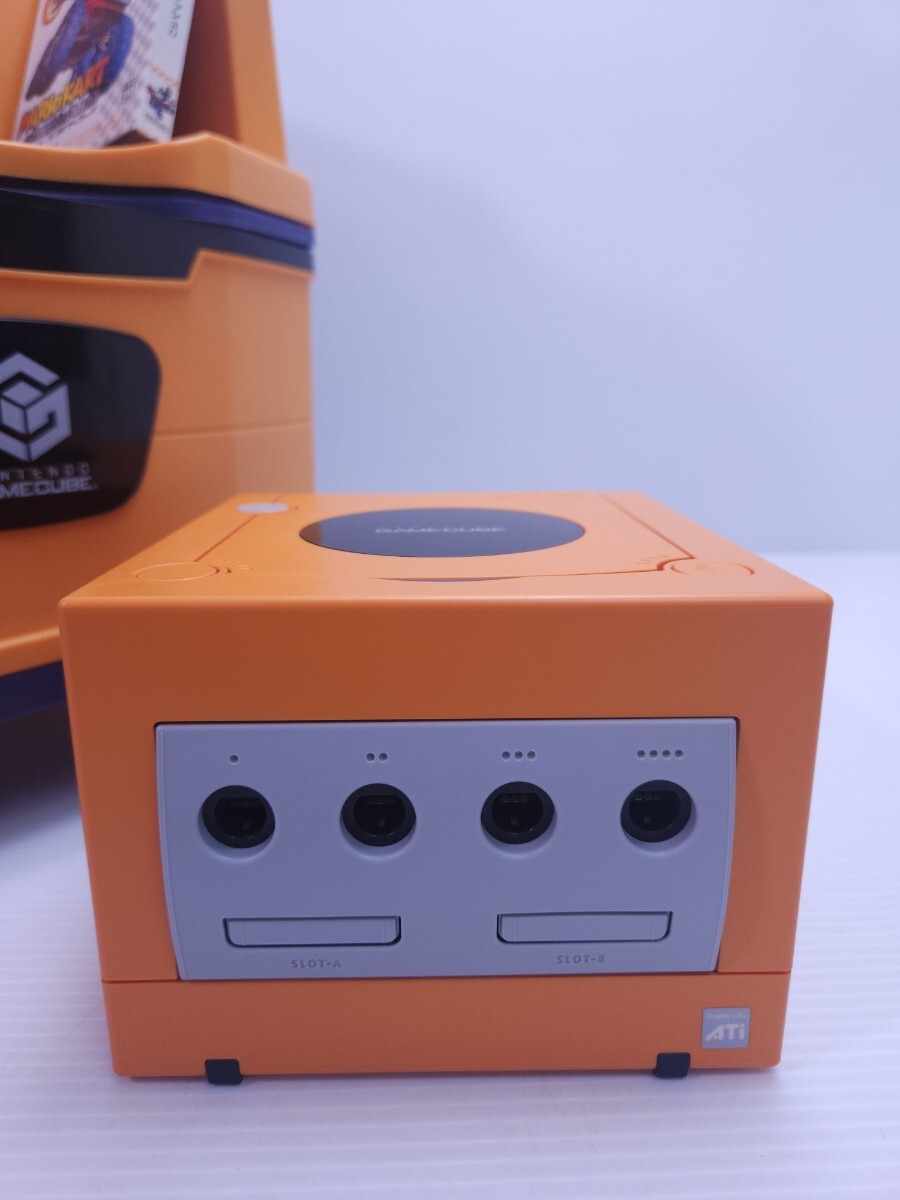  beautiful goods / operation goods GC Game Cube orange body (DOL-001) storage case station rack GameCube nintendo set rare goods (H-17)
