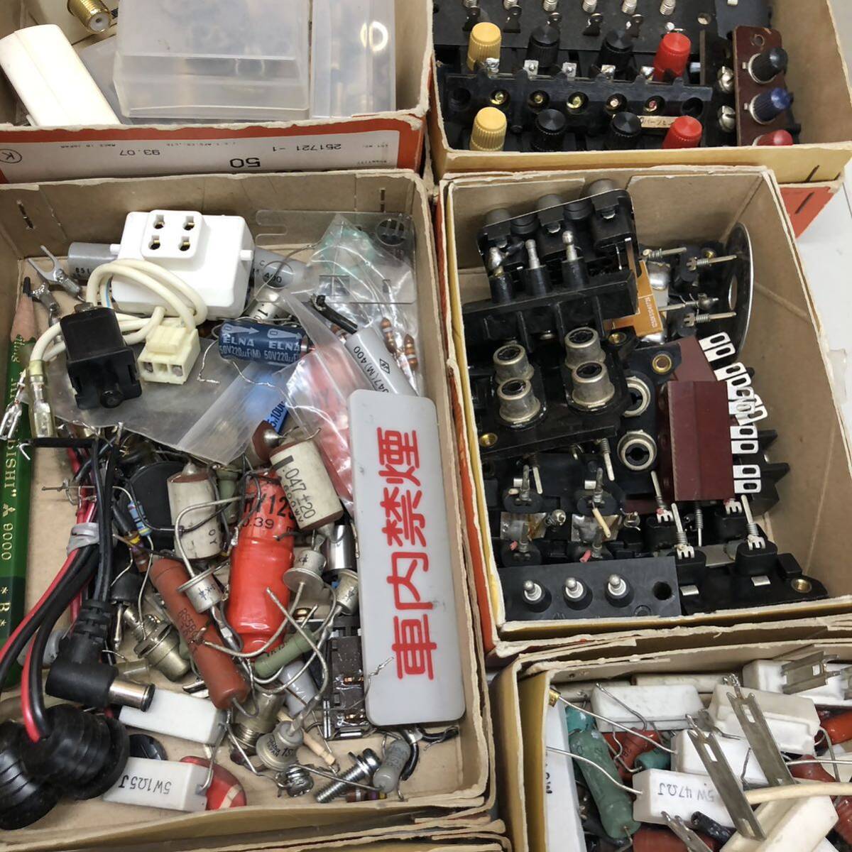  audio parts electron parts etc. various together used Junk copper line for terminal screw fuse audio parts 