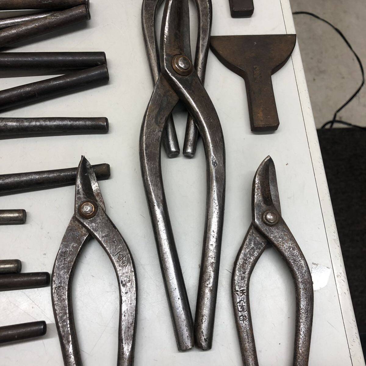  metal plate tool scissors grip etc. various together tool box attaching used present condition goods carpenter's tool DIY