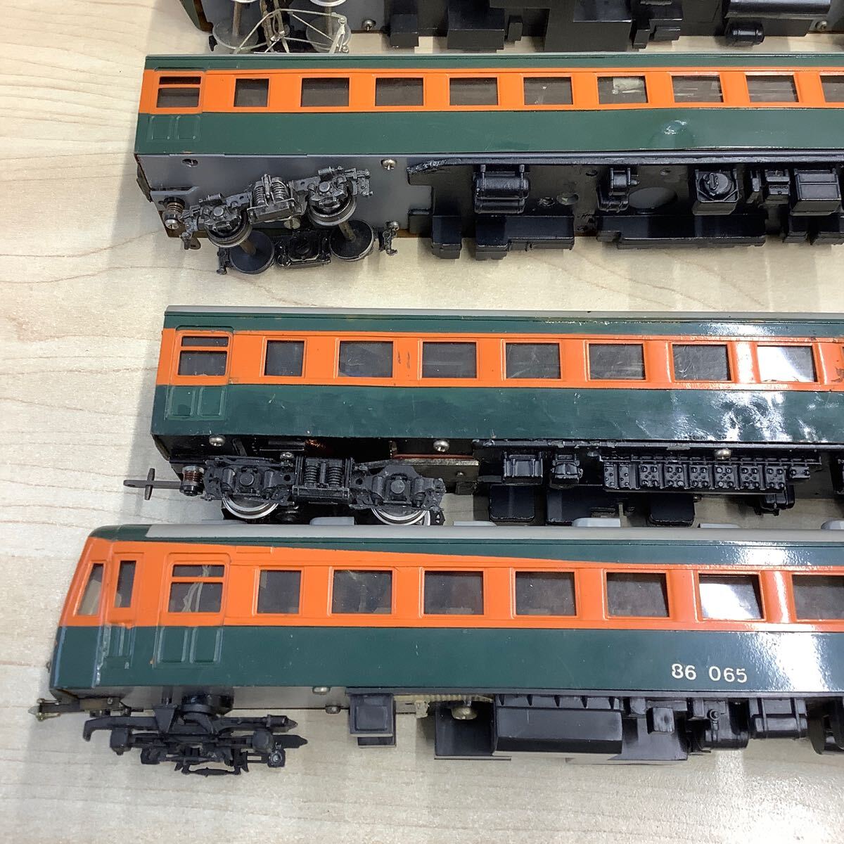 (16) details unknown National Railways Shonan color HO gauge 4 point present condition goods Junk 