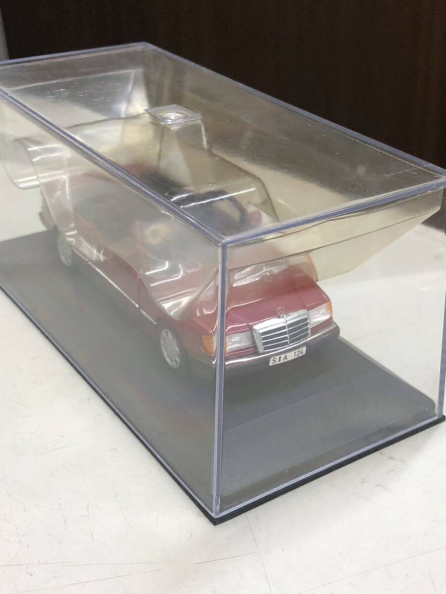 27 ミニチャンプス Mercedes Benz 300 CE-24 1/43 ミニカー 中古 現状品 MINI CHAMPS メルセデス ベンツ_画像7