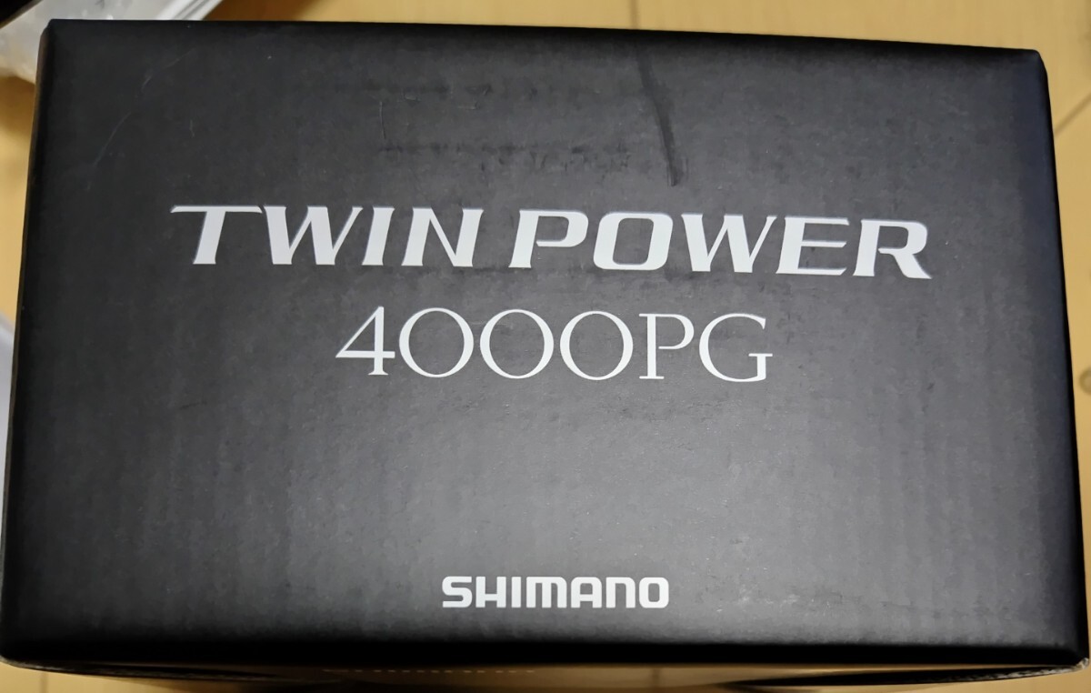 SHIMANO シマノ 20 TWIN POWER ツインパワー 4000PG 日本製 MADE IN JAPAN_画像2