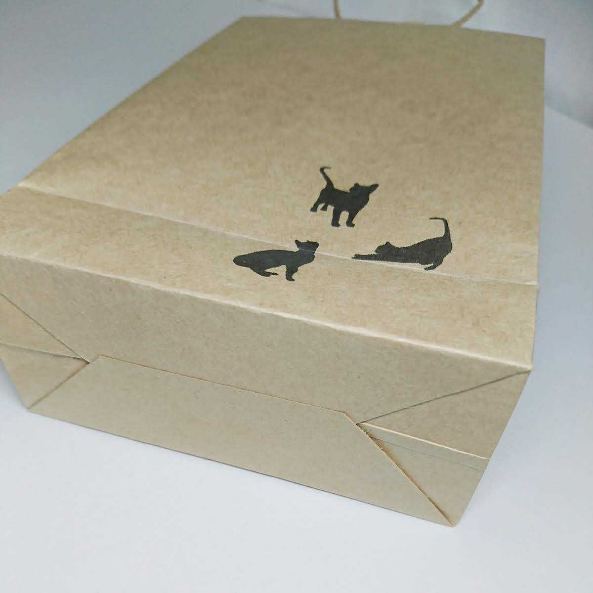 黒猫 クラフト紙袋 手提げ袋 ラッピング袋 角底 お礼 プチギフト ハンドメイド 包装 24枚の画像3