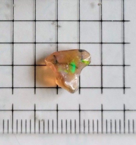 【O12】新品・天然セミブラックオパール磨き原石 エチオピア産 opal