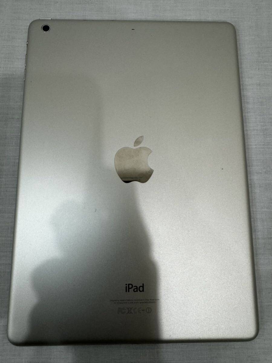 ジャンク Apple アップル iPad Air アイパッド エアー 第1世代 A1474 タブレット 端末_画像2