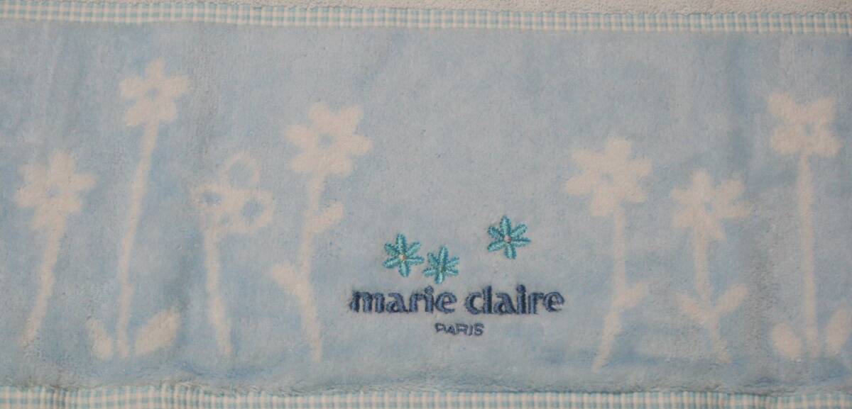 ★未使用　保管品　マリ・クレール　marie claire　バスタオル　１枚　サイズ60cm×116ｃｍ位　水色系　現状品★_画像2