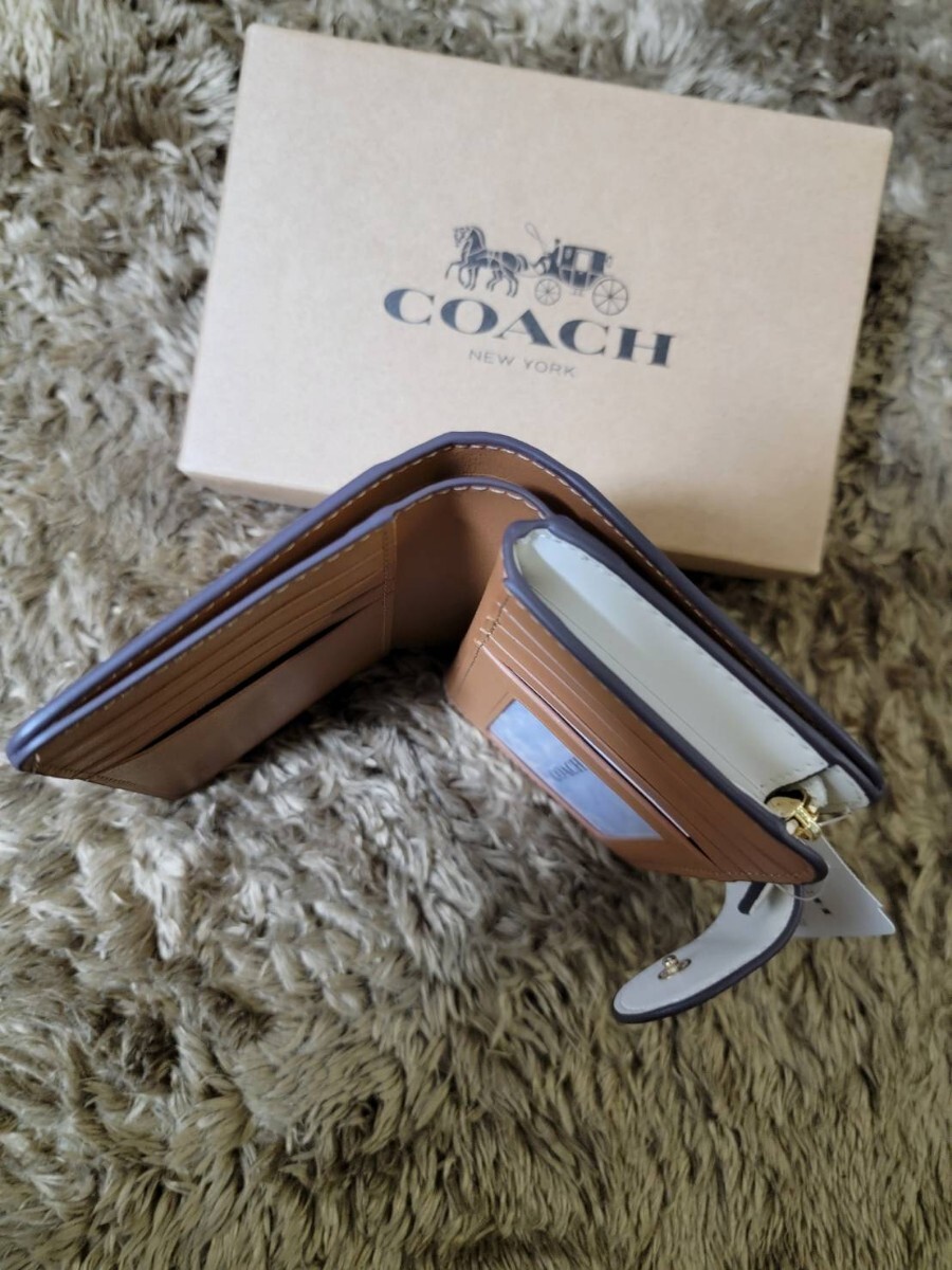 【1スタ】C-543 新品未使用 COACH ミディアム コーナー ジップ ウォレット・フローラル クラスター プリント 並行輸入品_画像4