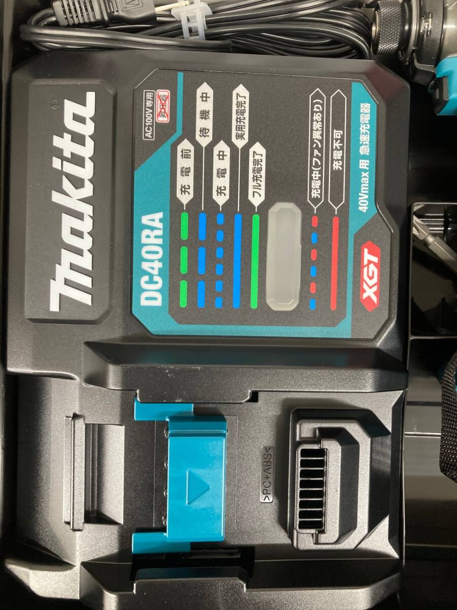 【開封済未使用品】makita(マキタ) 40v充電式インパクトドライバ 青(フルセット) TD002GRDX /ITP1BB6UMGCS_画像3