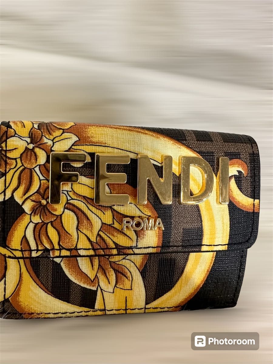 FENDI フェンディ VERSACE ヴェルサーチ コラボ フェンダーチェ FENDI フェンディ VERSACE ヴェルサーチ コラボ フェンダーチェ