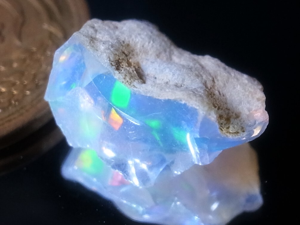 4.90ct a новый товар * натуральный crystal опал . скала имеется необогащённая руда echio Piaa производство 