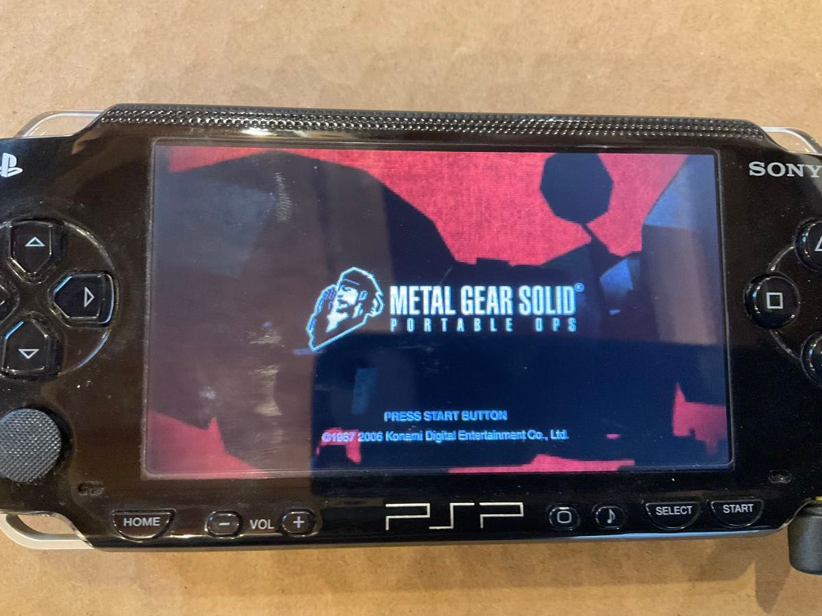PSP メタル ギア ソリッド オプス ピースウォーカー 2個セット PSP メタル ギア ソリッド オプス ピースウォーカー 2個セット