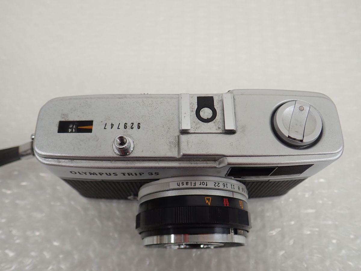 D561-60　①OLYMPUS オリンパス TRIP35 コンパクトカメラ フィルムカメラ　中古現状品_画像4