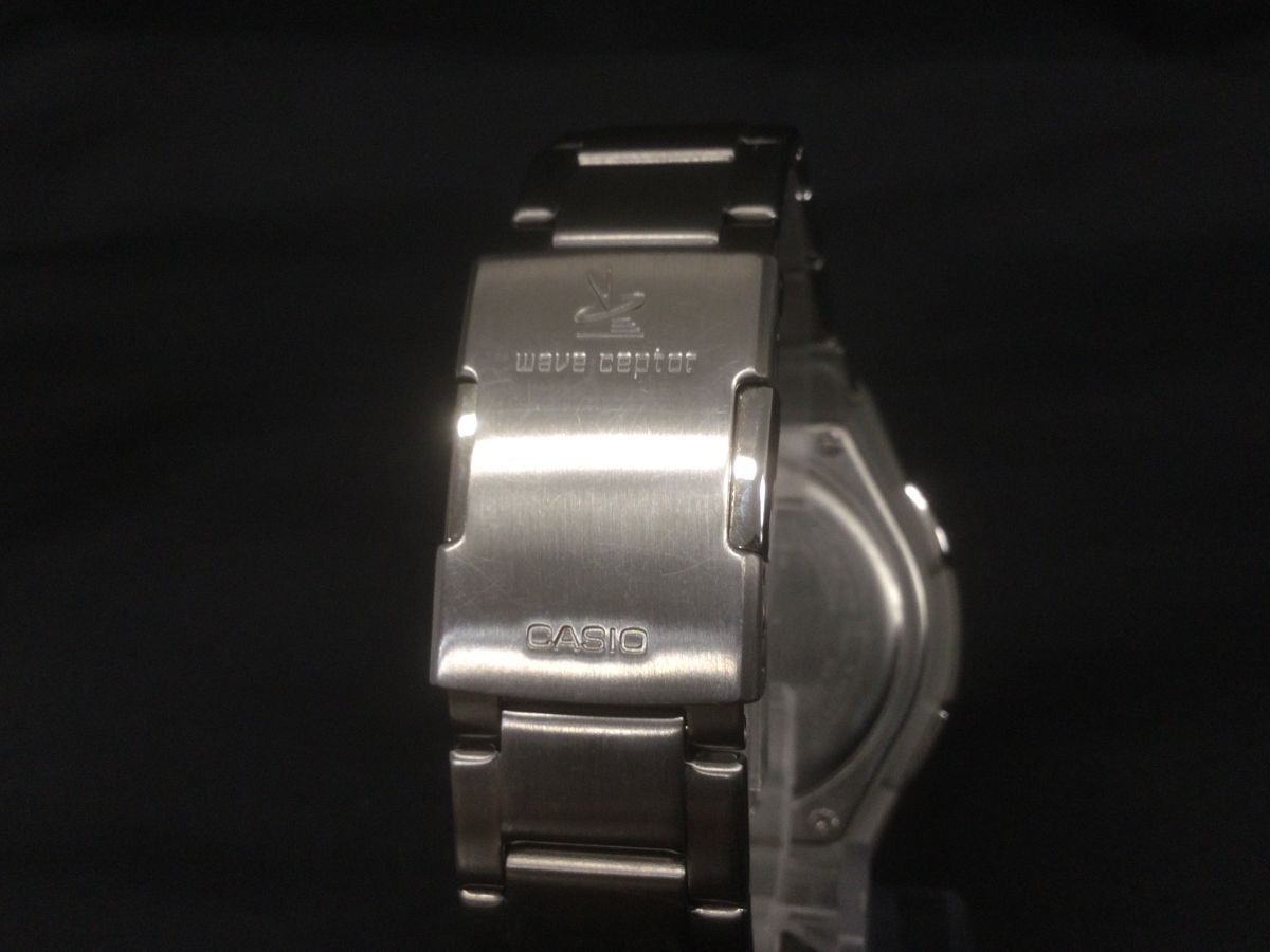 D755-60-M【動作確認済み】CASIO カシオ メンズ腕時計 WAVE CEPTOR WVA-M640 ソーラー電池/ウェーブセプターt_画像7