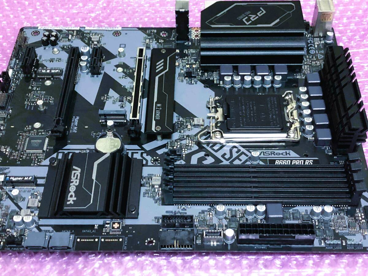 ASRock B660 PRO RS LGA1700 中古品　INTEL B660チップセット 第12世代 第13世代 第14世代_画像4