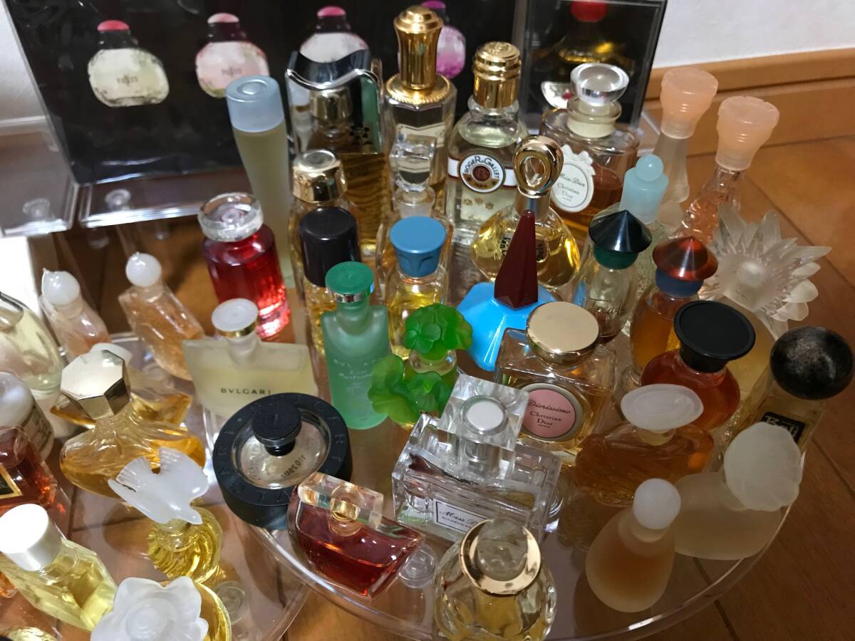  perfume Mini perfume large amount together new goods, used, Junk various 70ps.@ and more!!