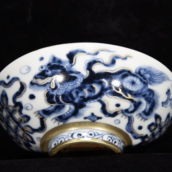 清 康熙御製 陶磁器 青花描金事事如意紋 鬥笠碗」染付 置物 擺件 清 康熙御製 陶磁器 青花描金事事如意紋 鬥笠碗」染付 置物 擺件