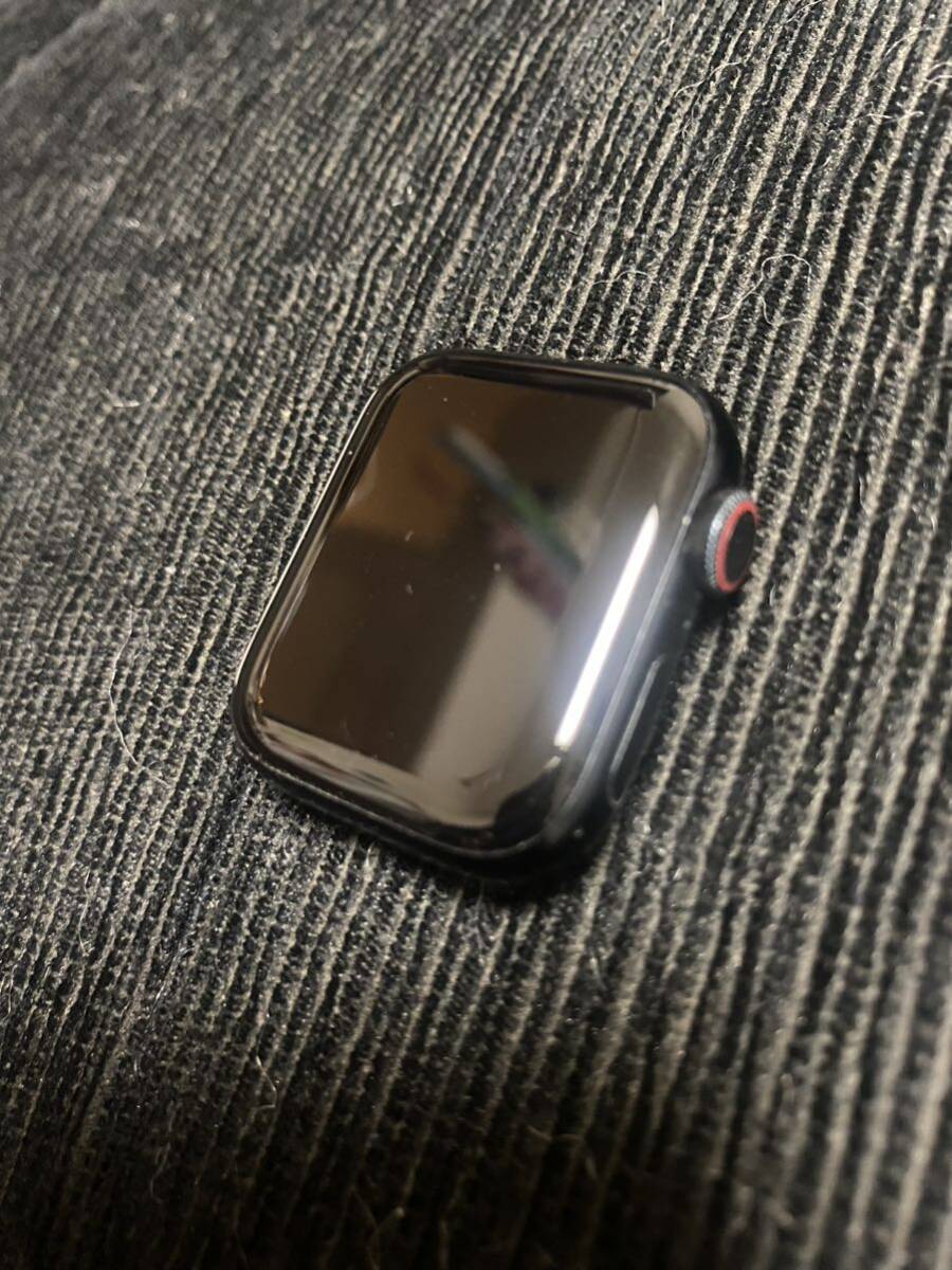 Apple Watch SE 40mm GPS + Cellularモデル