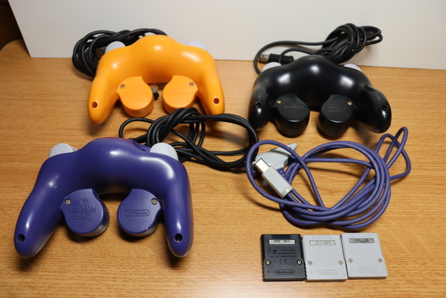  nintendo Game Cube controller 3 piece communication cable memory card 3 piece set GAME CUBE GC Nintendo orange black blue 