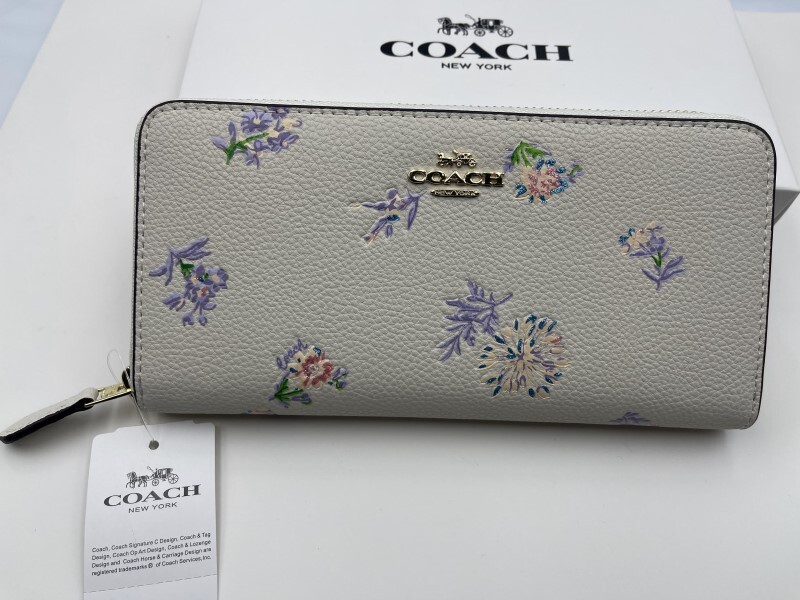 コーチ COACH 長財布 財布 シグネチャー アコーディオンラウンドジップウォレット新品 未使用 贈り物b333C F69832