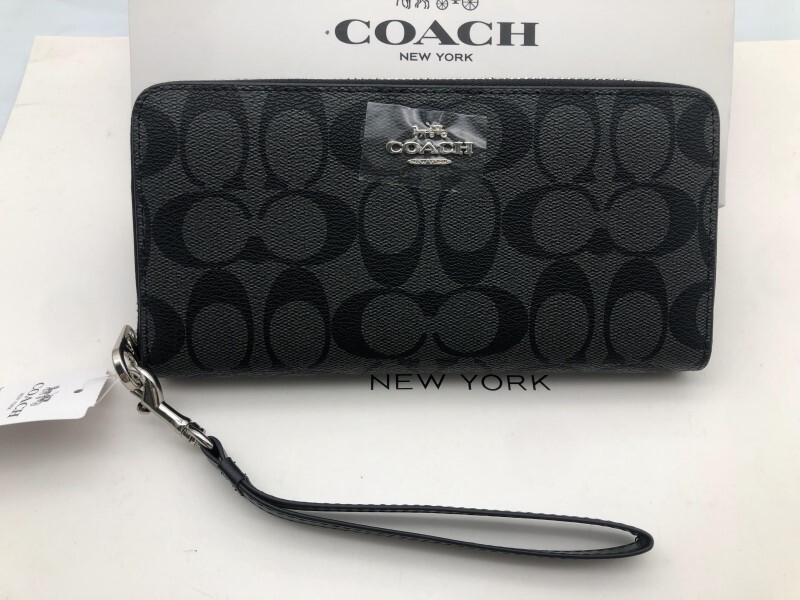 コーチ COACH 長財布 財布 シグネチャー アコーディオンラウンドジップウォレット新品 未使用 贈り物 q077