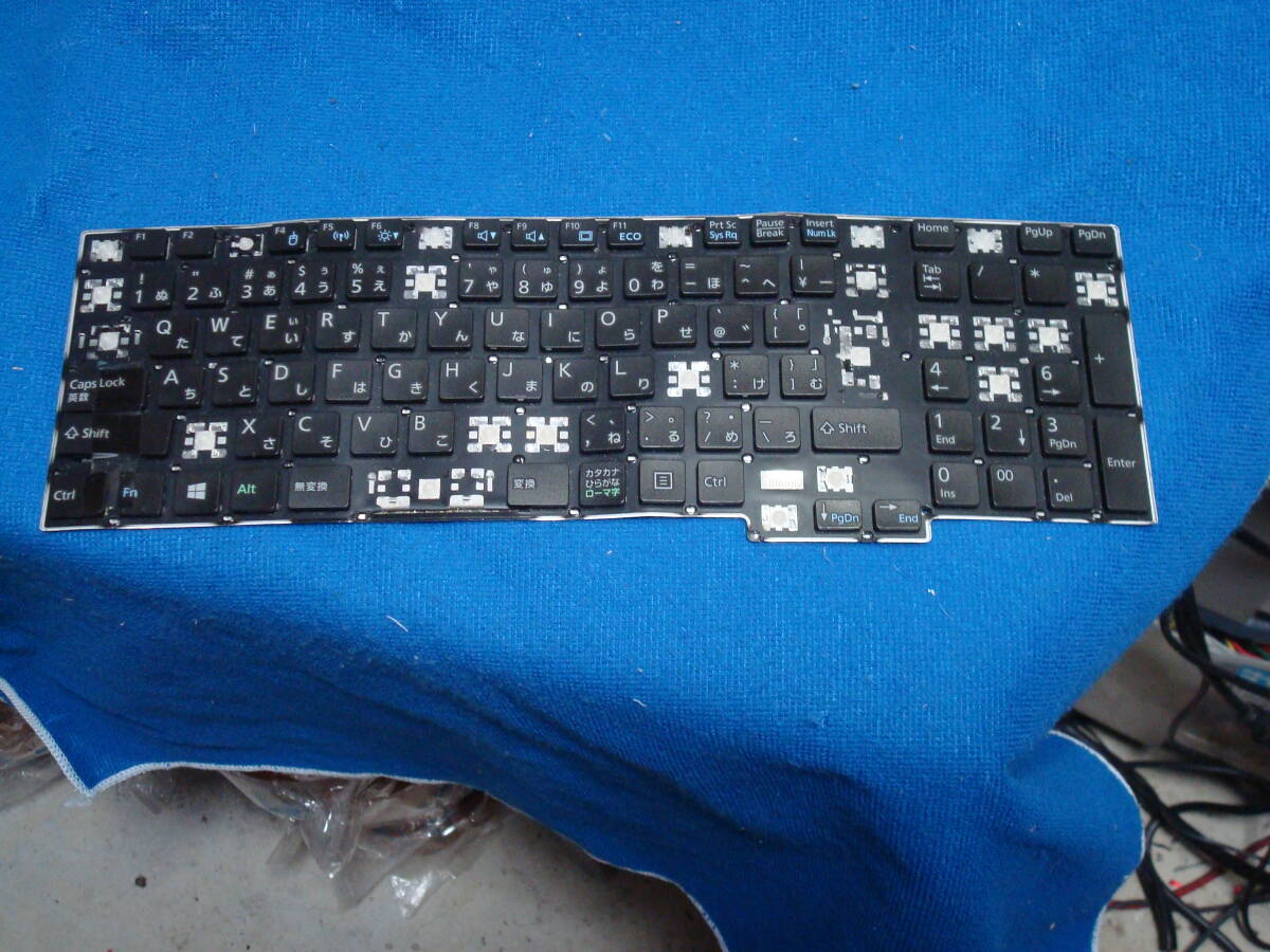  Fujitsu LIFEBOOK AH40/J AH40/K AH42/H AH42/J AH42/K AH45/K AH46/H etc. key top asunder sale free shipping 