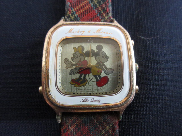 [SEIKO/ALBA ] Seiko /Y950-5030/ Mickey & minnie / Vintage / wristwatch 