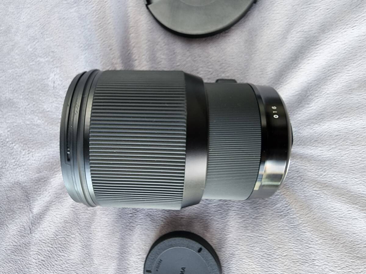 ◇美品【SIGMA シグマ】85mm F1.4 DG HSM シグマSAマウント用 一眼カメラ用レンズ_画像4