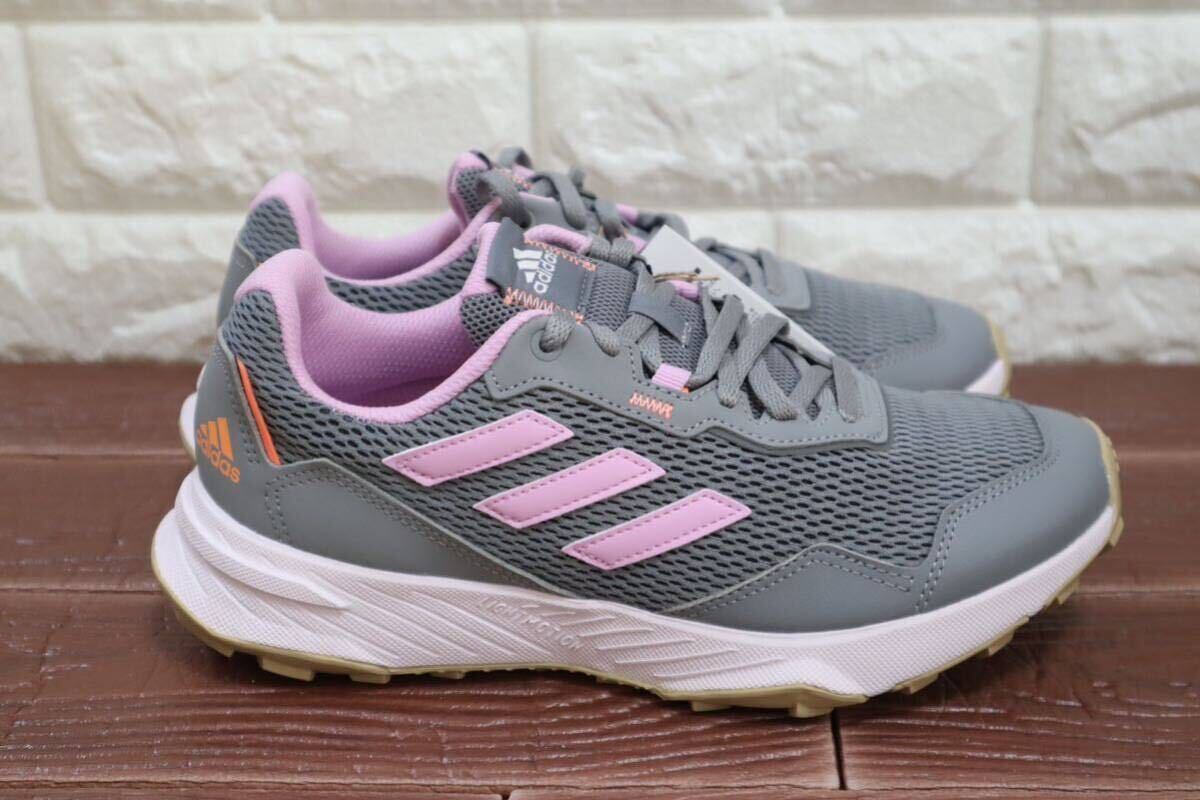 新品 24 5㎝ adidas アディダス ウィメンズ トレース 新品 24 5㎝ adidas アディダス ウィメンズ トレース