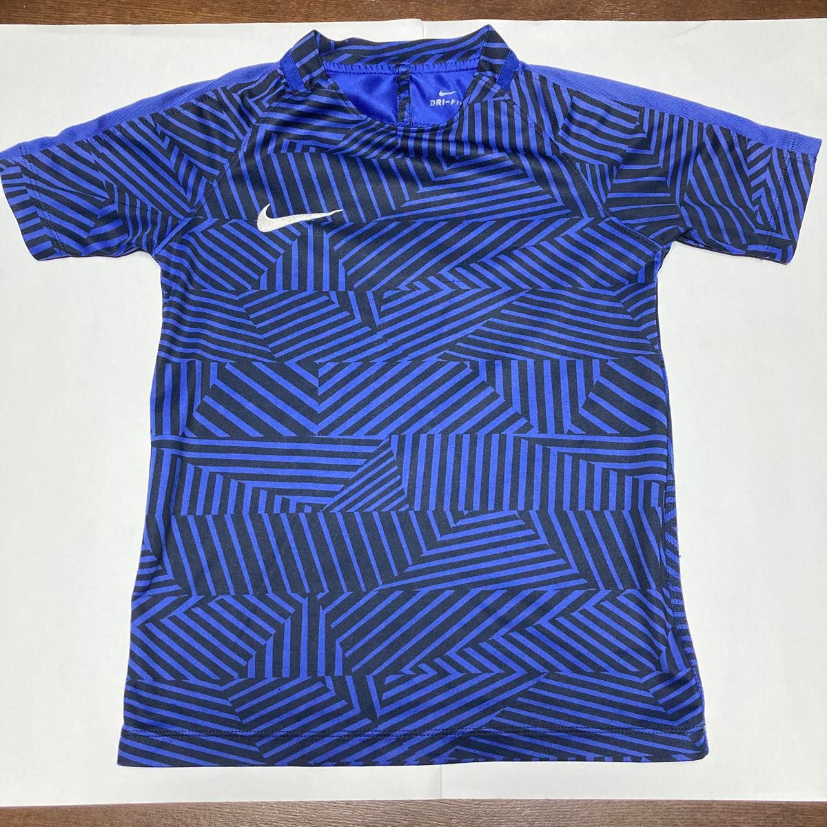 値下げしました！2枚セット　サッカー プラクティスシャツ ナイキ　アンブロ　 DRI-FIT 半袖Tシャツ　130