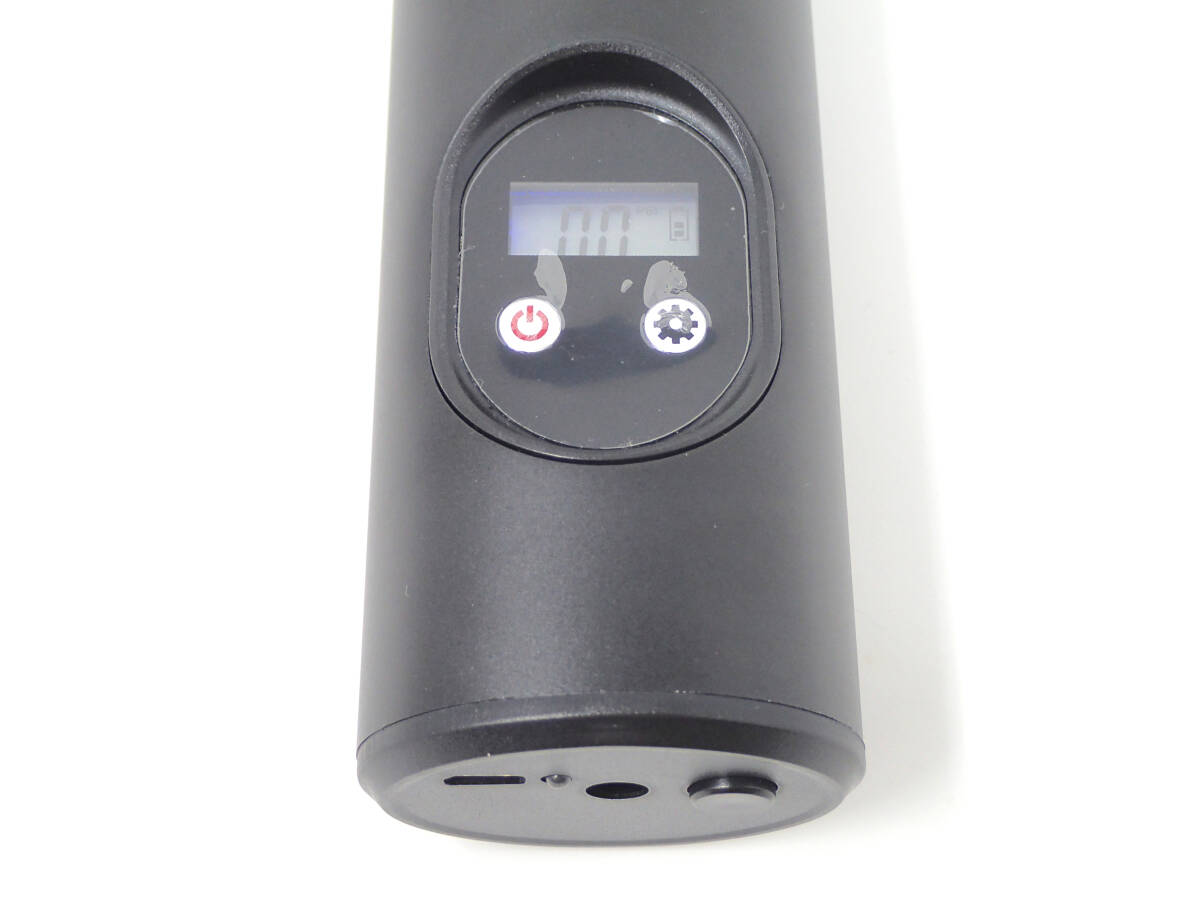 ワイヤレス インフレーター エアー ポンプ コンプレッサー ポータブル 電動 空気入れ 空気圧指定 USB充電式 車 自転車 タイヤ ボール 小型_画像8