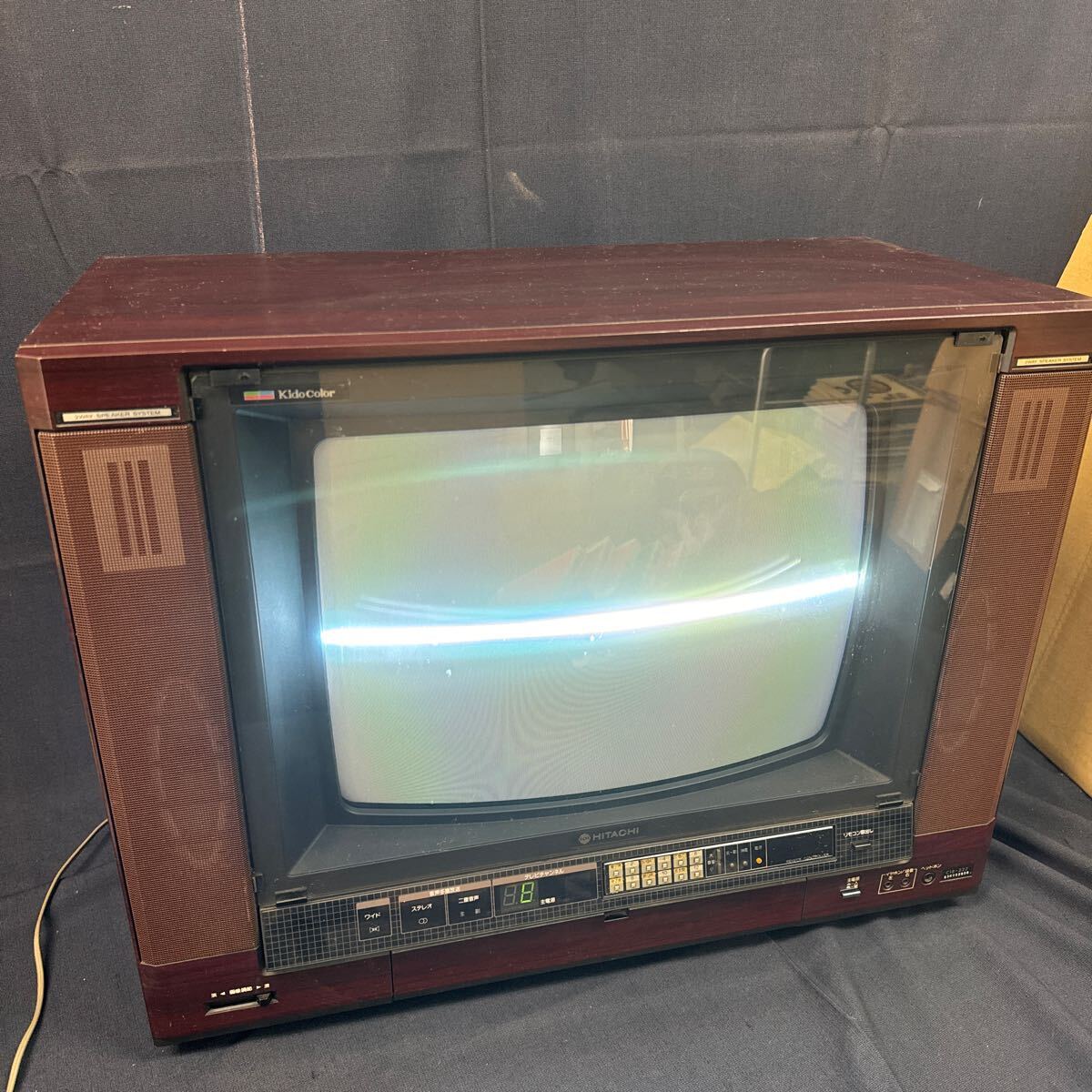 Yahoo!オークション - 昭和レトロ HITACHI/日立 カラーテレビ Yahoo!オークション - 昭和レトロ HITACHI/日立 カラーテレビ