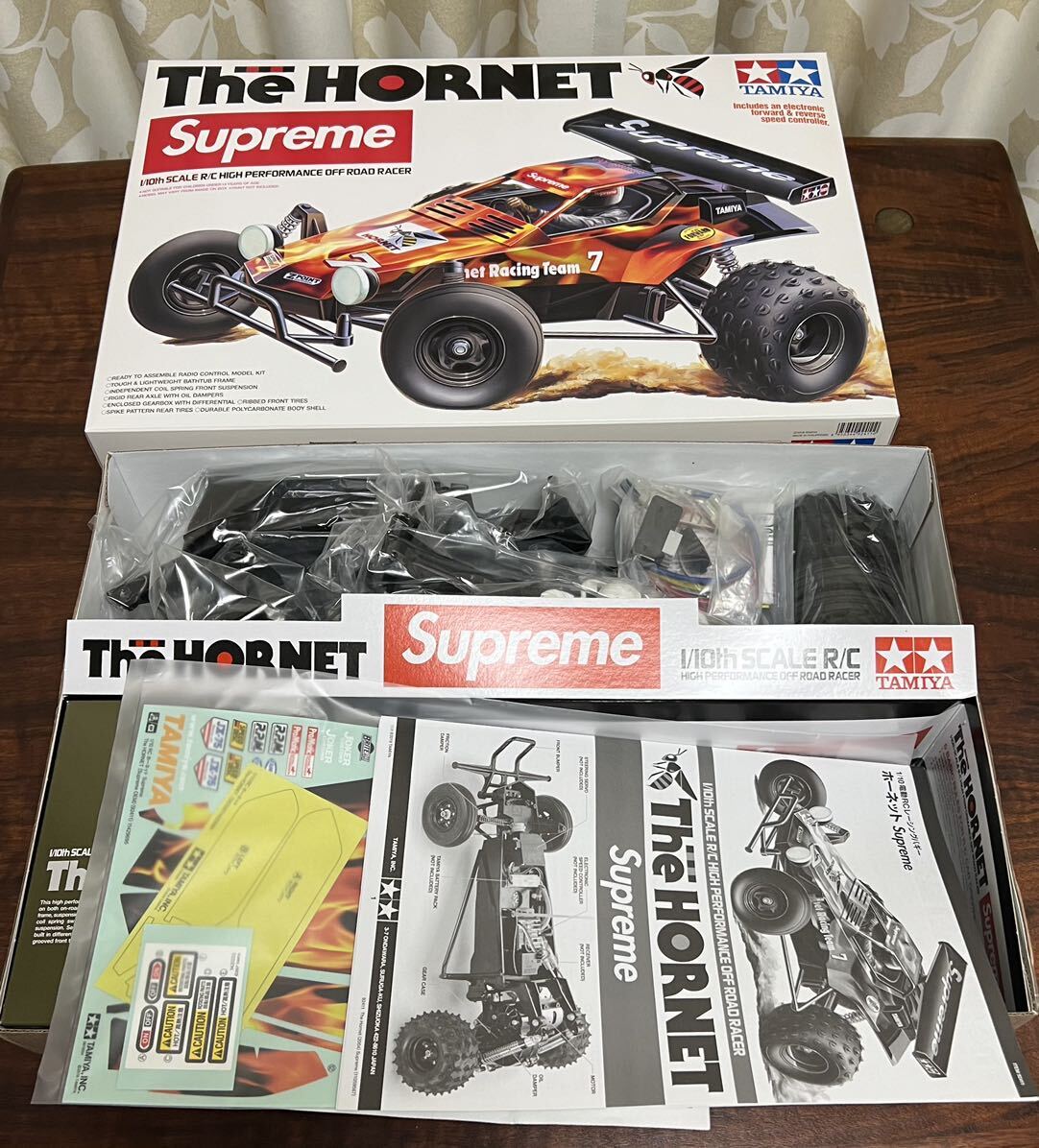 新品 supreme 18AW Supreme Tamiya Hornet RC Car タミヤ 電動RCカー ラジコン ホーネット セットの画像5