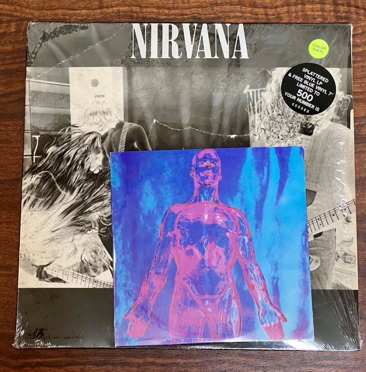 シリアルナンバー88！/Nirvana Bleach Red White Marbled 12 Repress 1992 Vinyl 7 Sliver Blue SHIPS ニルヴァーナ　ブリーチ 限定セット_画像1