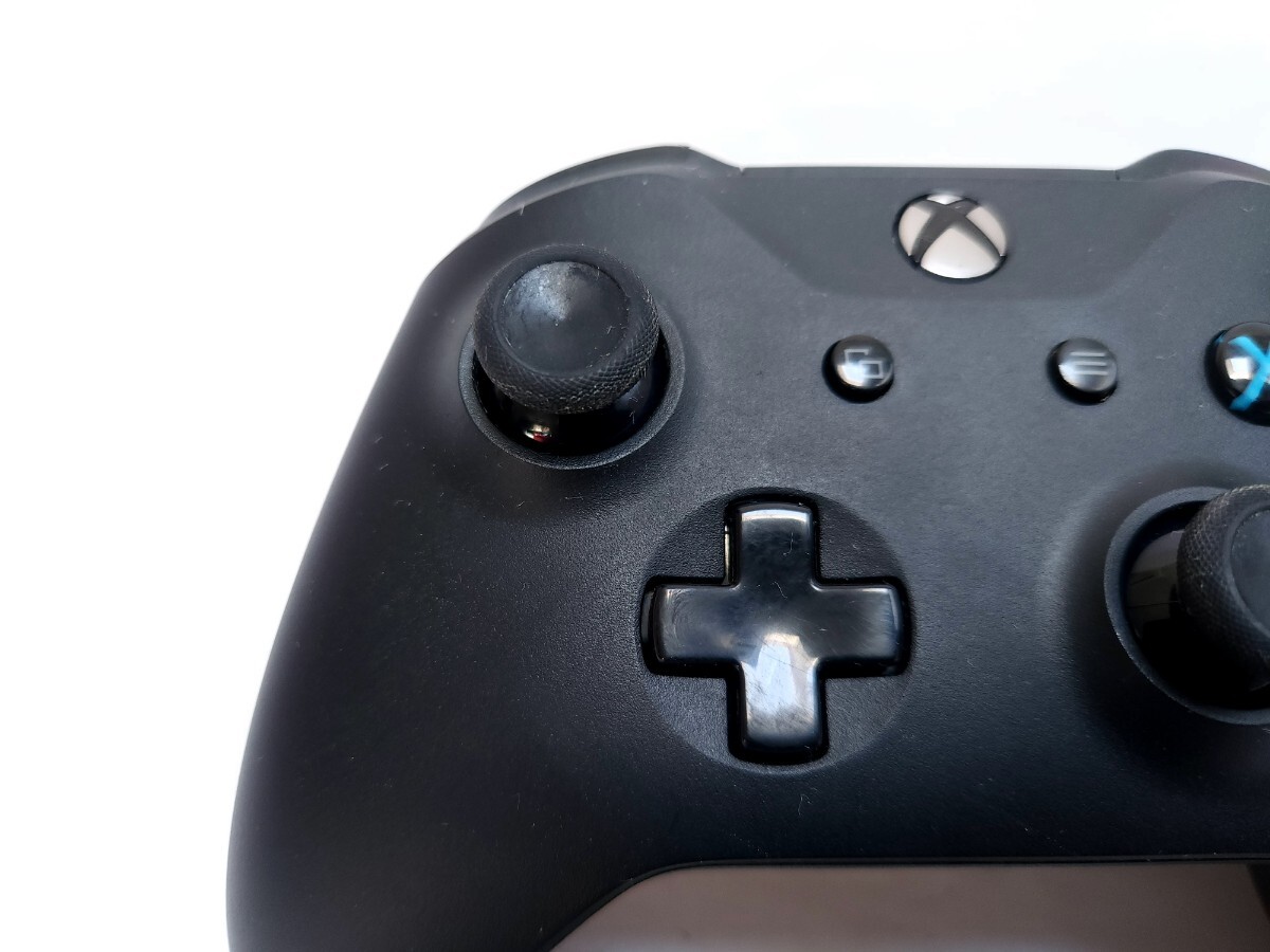 Xbox One 純正 ワイヤレスコントローラー 動作確認済み コントローラー_画像7